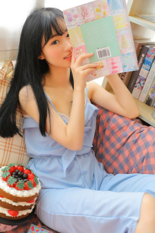 小尤奈爆乳在线18分钟